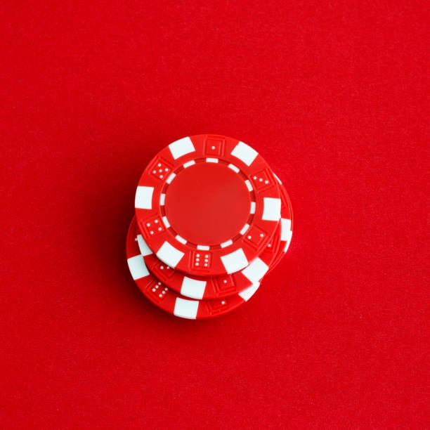 Mobile phone displaying rajabandotslot live-dealer table interface with real-time game feed